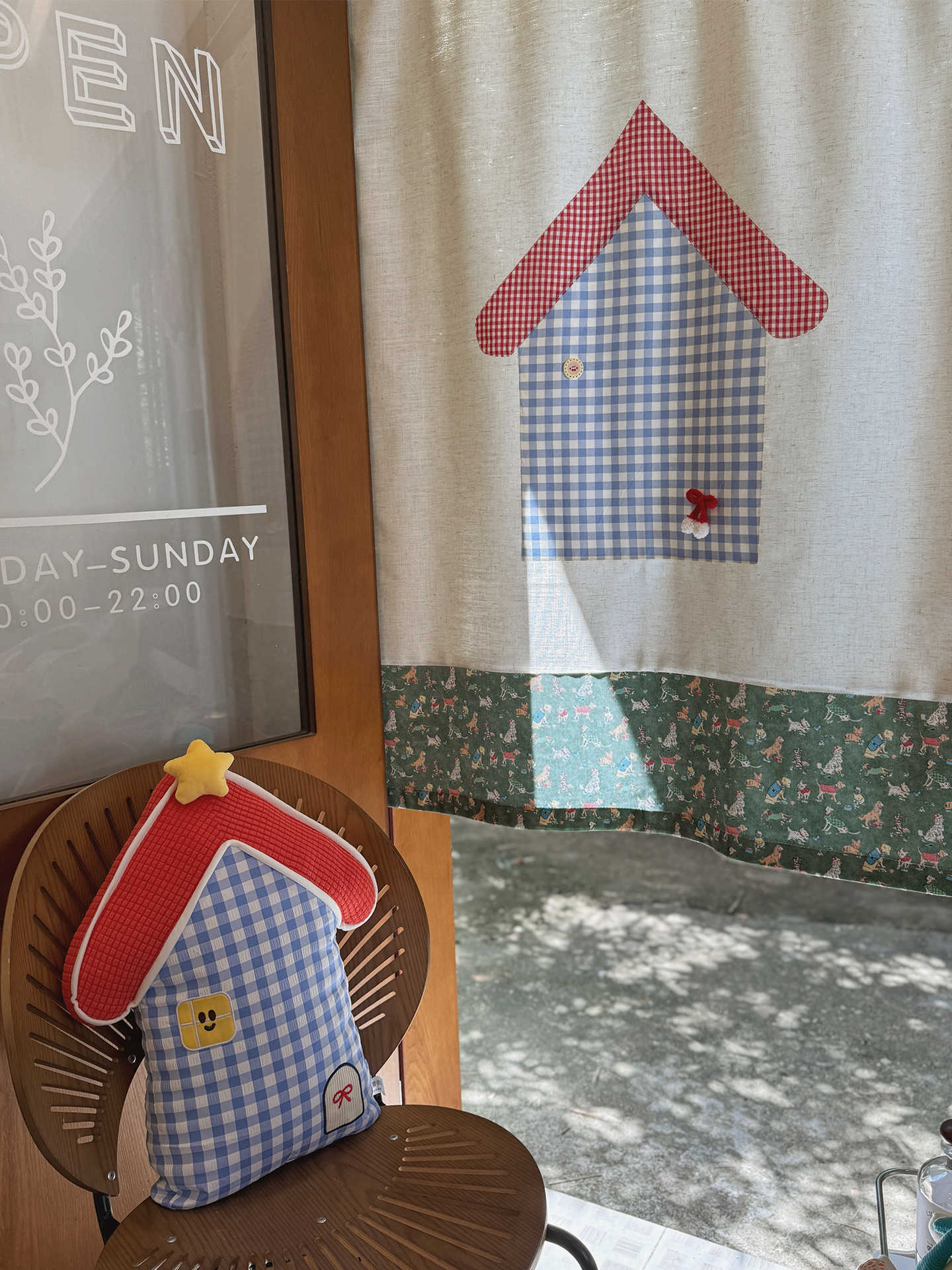 VIKAMA Gingham Small House Nor - Commercial Kitchen Ceiling 评论和价格