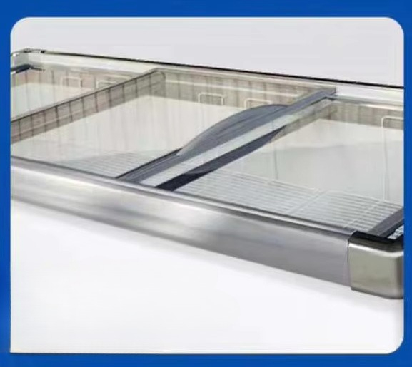 Brand New 718 Litre 2-Door Com - Commercial Chest Freezer 评论和价格